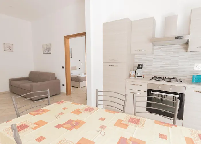 Amalia Via La Farina * Florencie